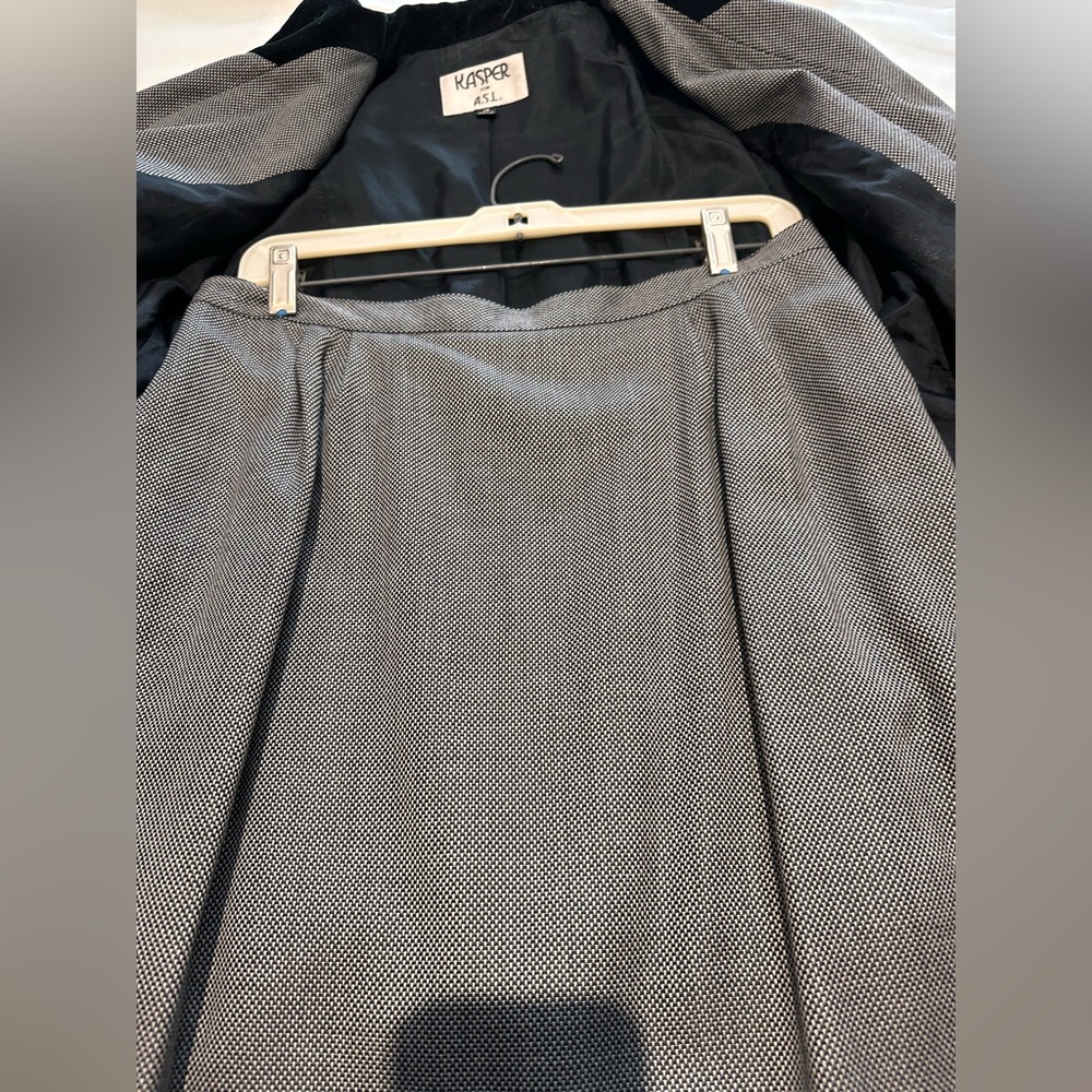 Woman dress suit